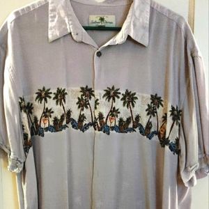 Men's casual button down shirt